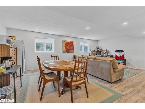 38 Fatima Court, Wasaga Beach, ON - Indoor Photo Showing Dining Room