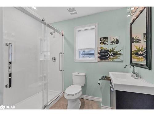 38 Fatima Court, Wasaga Beach, ON - Indoor Photo Showing Bathroom