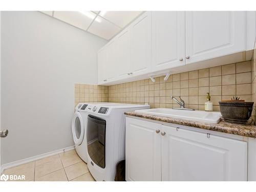 88 Edwards Drive, Barrie, ON - Indoor Photo Showing Laundry Room