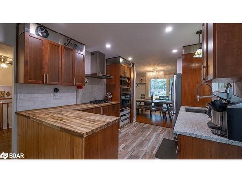 780 Pinegrove Avenue, Innisfil, ON - Indoor Photo Showing Kitchen