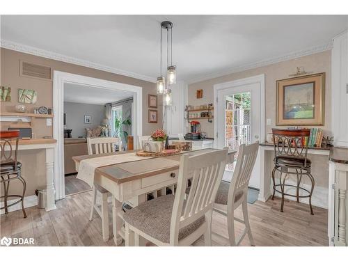 59 Withall Grove, Tiny, ON - Indoor Photo Showing Dining Room