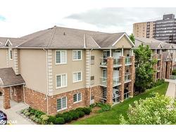 14-39 Coulter Street  Barrie, ON L4N 6S1