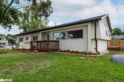 25 Hawthorne Drive  Innisfil, ON L9S 1P1