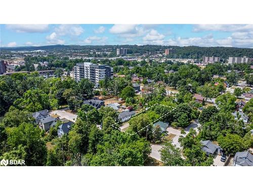 40 Perry St, Barrie, ON 