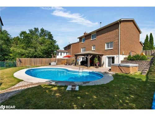 70 Lillian Crescent, Barrie, ON - Outdoor With In Ground Pool With Backyard