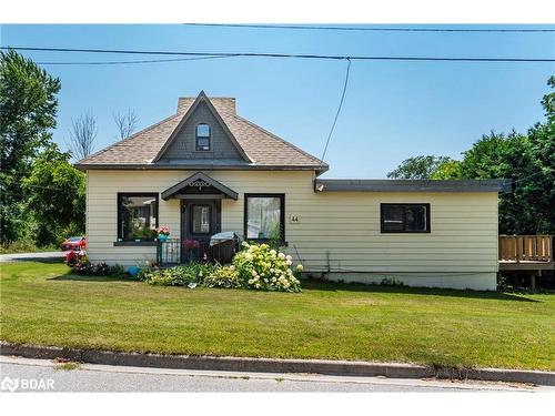 44 Yeo Street  Penetanguishene, ON L9M 1C9