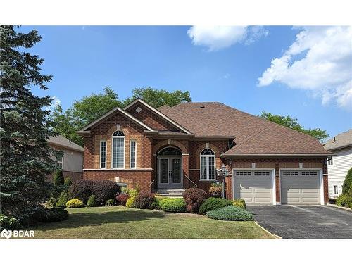 28 Cranberry Heights  Wasaga Beach, ON L9Z 1M9