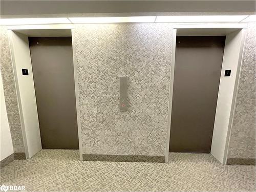 702-414 Blake Street, Barrie, ON - Indoor Photo Showing Other Room