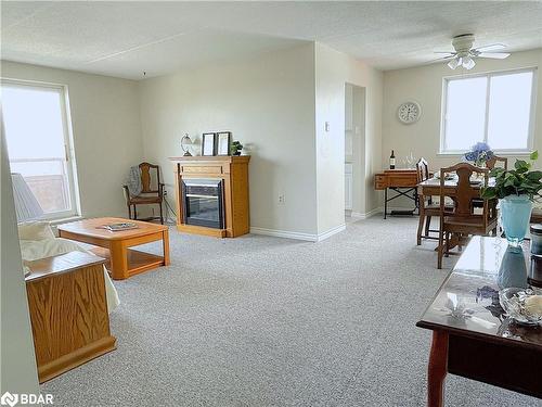 702-414 Blake Street, Barrie, ON - Indoor