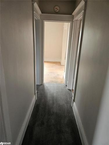 985 Main Street E, Hamilton, ON - Indoor Photo Showing Other Room