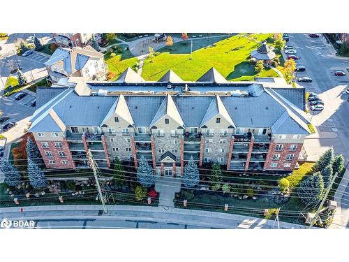 205-39 Ferndale Drive S Barrie, ON L4N 5T5