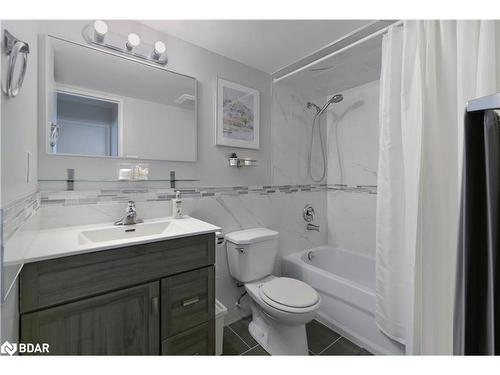 609-966 Inverhouse Drive, Peel, ON - Indoor Photo Showing Bathroom