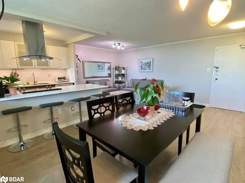 609-966 Inverhouse Drive, Peel, ON - Indoor Photo Showing Dining Room