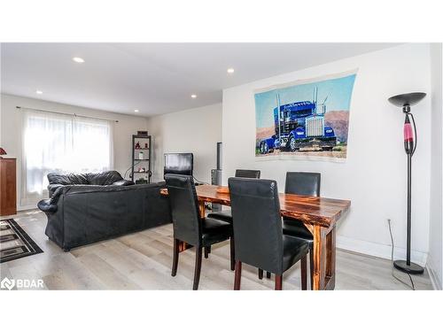 33B Cundles Road E, Barrie, ON - Indoor