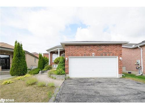 6 Brown Wood Drive  Barrie, ON L4M 6N4