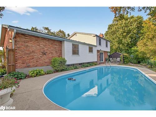 1 Jason Court  London, ON N6J 2B9