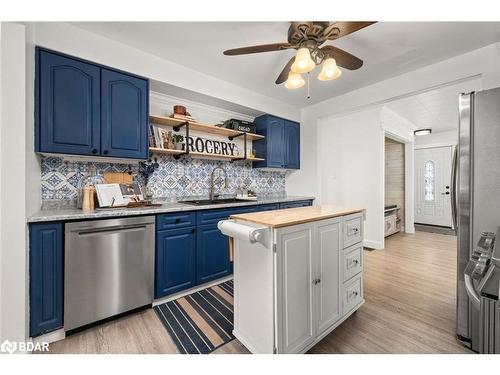 1121 Harmony Road, Corbyville, ON - Indoor Photo Showing Kitchen