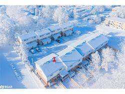 8-237 Steel Street  Barrie, ON L4M 2H1