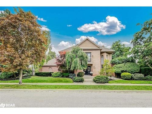 6 Colton Crescent S Vaughan, ON L4L 3L7