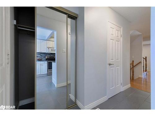 34-800 Upper Paradise Road, Hamilton, ON - Indoor Photo Showing Other Room