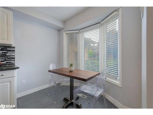 34-800 Upper Paradise Road, Hamilton, ON - Indoor