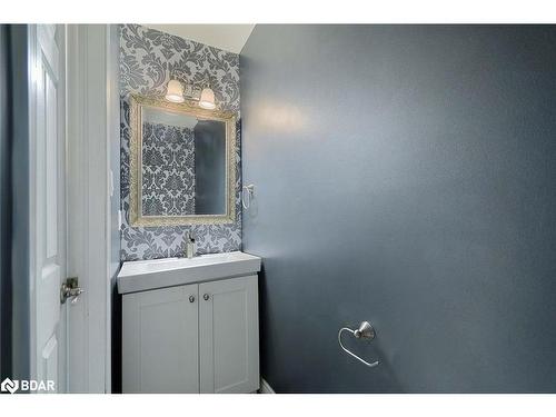 34-800 Upper Paradise Road, Hamilton, ON - Indoor Photo Showing Bathroom