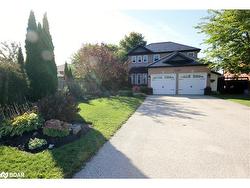 1084 Winnifred Court  Innisfil, ON L9S 2B3