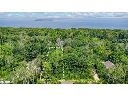 81 Wozniak Road  Penetanguishene, ON L9M 1W6