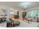 11 Oakmont Avenue, Horseshoe Valley, ON  - Indoor Photo Showing Living Room 