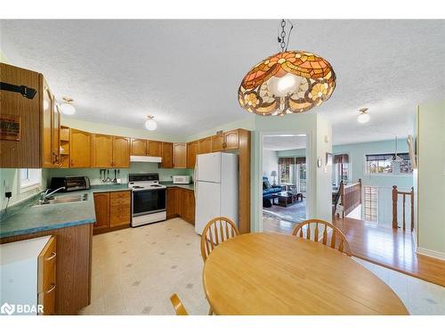 30 Charles Street, Penetanguishene, ON - Indoor