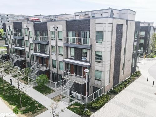 232-7 Applewood Lane, Toronto, ON - Outdoor With Balcony