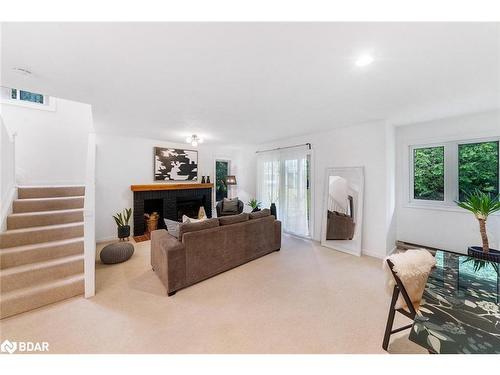 548 Oxbow Crescent, Collingwood, ON - Indoor