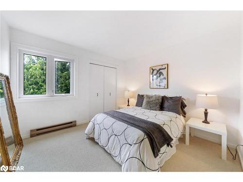 548 Oxbow Crescent, Collingwood, ON - Indoor Photo Showing Bedroom