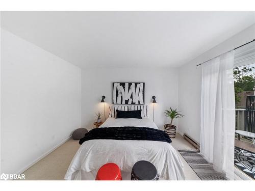 548 Oxbow Crescent, Collingwood, ON - Indoor Photo Showing Bedroom