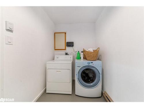 548 Oxbow Crescent, Collingwood, ON - Indoor Photo Showing Laundry Room