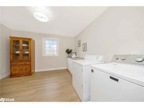 12282 8Th Line, Halton Hills, ON - Indoor Photo Showing Laundry Room
