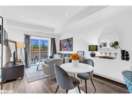 206-16 Markle Crescent, Hamilton, ON - Indoor