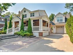 41 Fairwood Place E Burlington, ON L7T 2B7