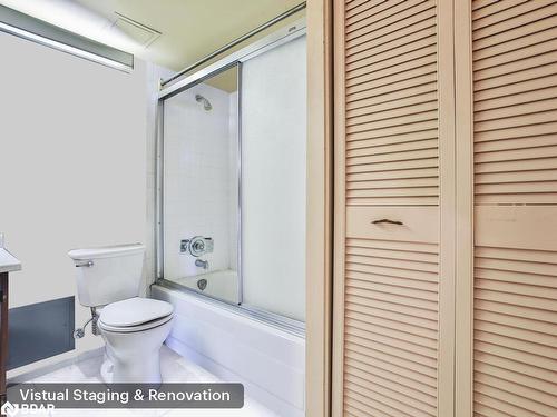 F19-288 Mill Road, Toronto, ON - Indoor Photo Showing Bathroom