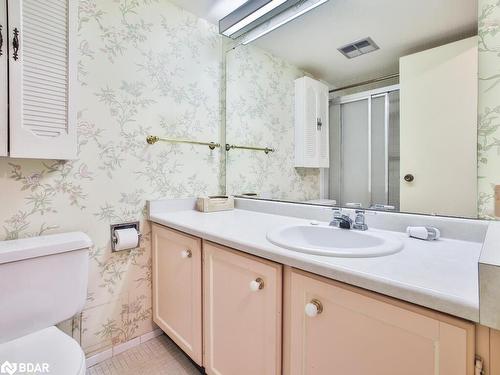 F19-288 Mill Road, Toronto, ON - Indoor Photo Showing Bathroom
