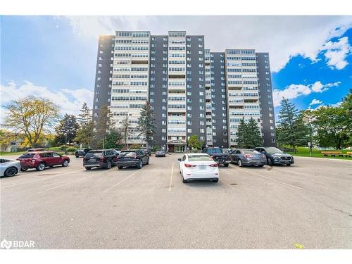 804-225 Harvard Place  Waterloo, ON N2J 4H4