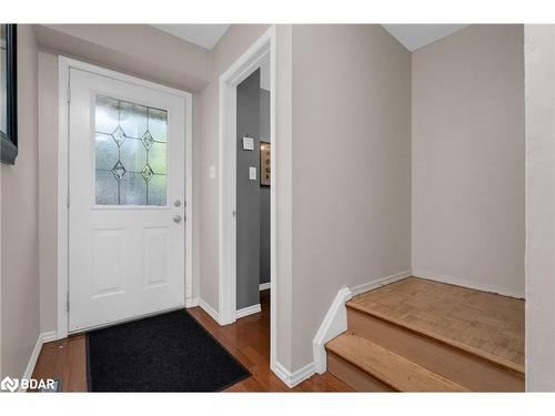 68-28 Donald Street, Barrie, ON - Indoor Photo Showing Other Room