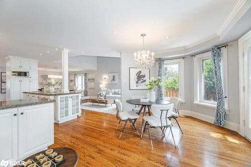 5496 Windy Hill Court, Mississauga, ON - Indoor