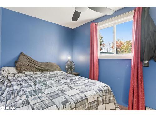 122 County Road 4, Douro, ON - Indoor Photo Showing Bedroom