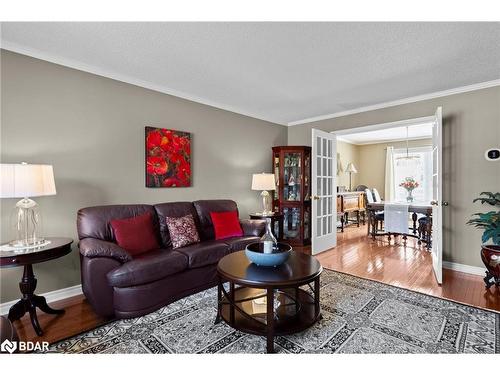 292 Leacock Drive, Barrie, ON - Indoor Photo Showing Living Room