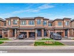 122 Turnberry Lane  Barrie, ON L9J 0M3