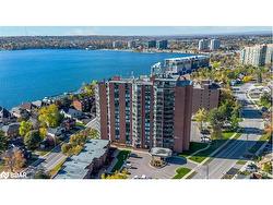 504-181 Collier Street  Barrie, ON L4M 5L6