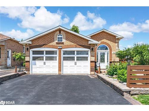 68 Coughlin Road  Barrie, ON L4N 0L5