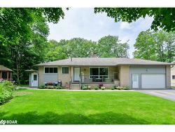 105 Wellington Street  Gravenhurst, ON P1P 1B2