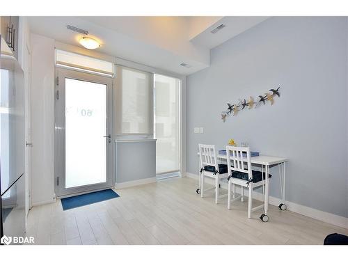 60-275 Broward Way, Innisfil, ON - Indoor Photo Showing Other Room